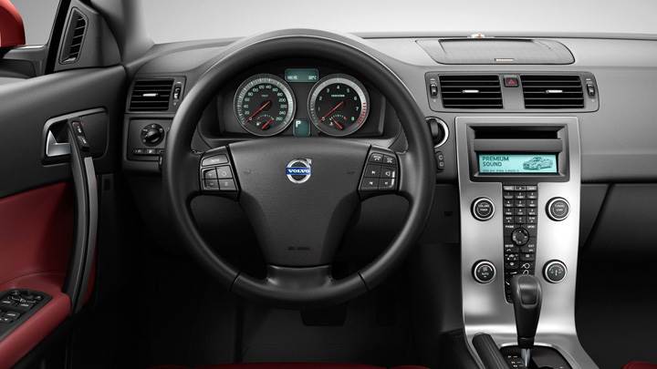 Dashboard Of 2010 Volvo C70